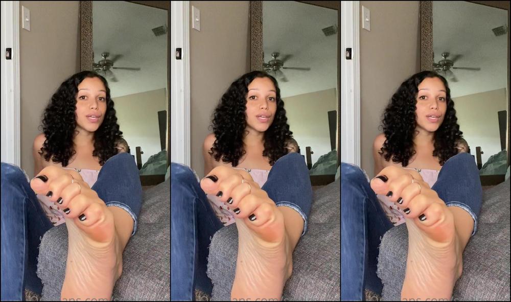 Soldmysole Your Gf Thinks Your Foot Fetish Is Weird But I Love When You Play With My Feet Come See