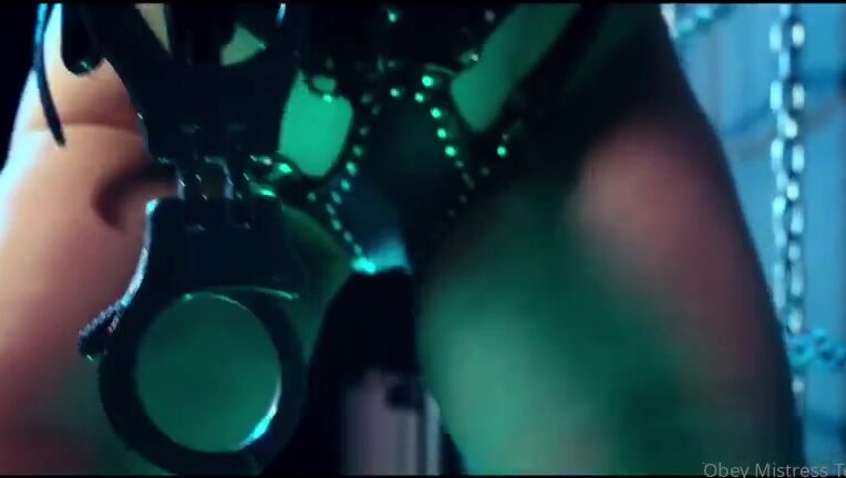 Mistress Terra Aka Obeymistressterra Onlyfans Welcome Slave You Have Officially Joined My Premium Onlyfans Page And Your Dream Of Serving A True I