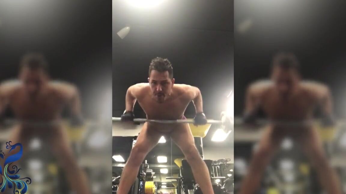 twopeacockprod-12-03-2020-176210644-for-our-bi-followers-if-you-are-not-bi-don-t-watch-it-it-really-is-that-simple-my