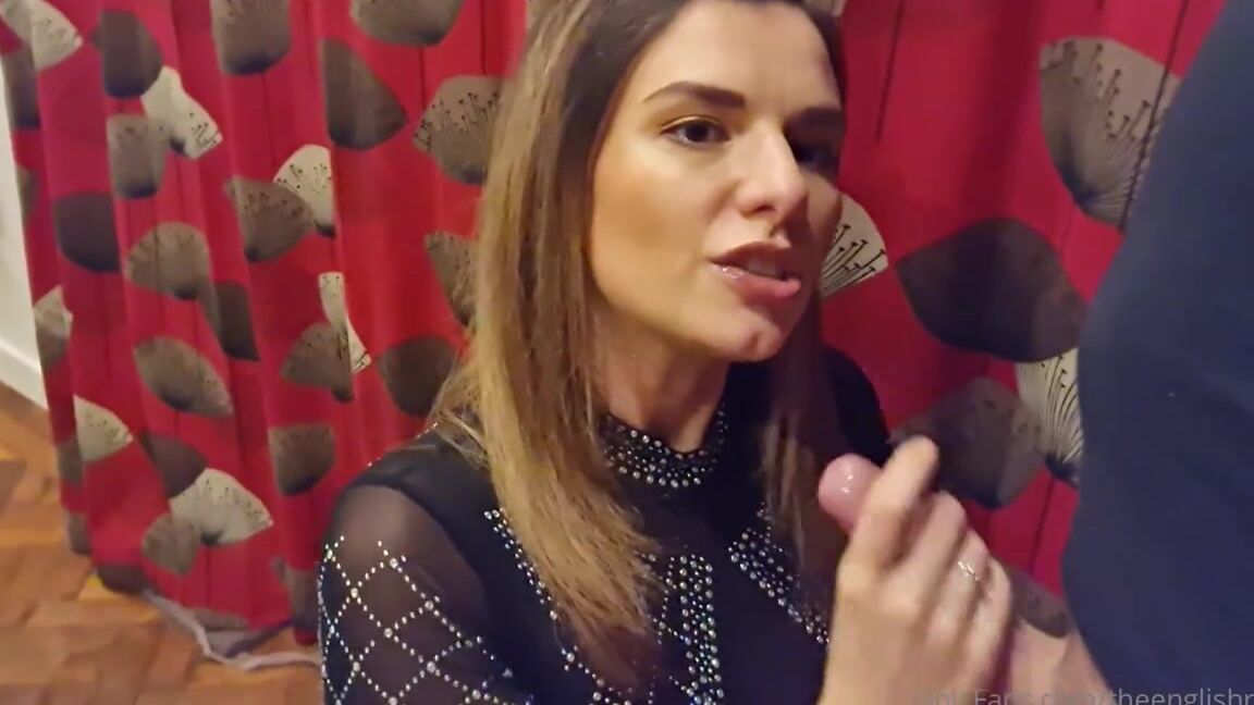 Ukmistressrose Nicknamed Theenglishrose3 Onlyfans I Hope You All Have A Naughty Halloween I Sure Did Get My Treat Though I Am Still Working