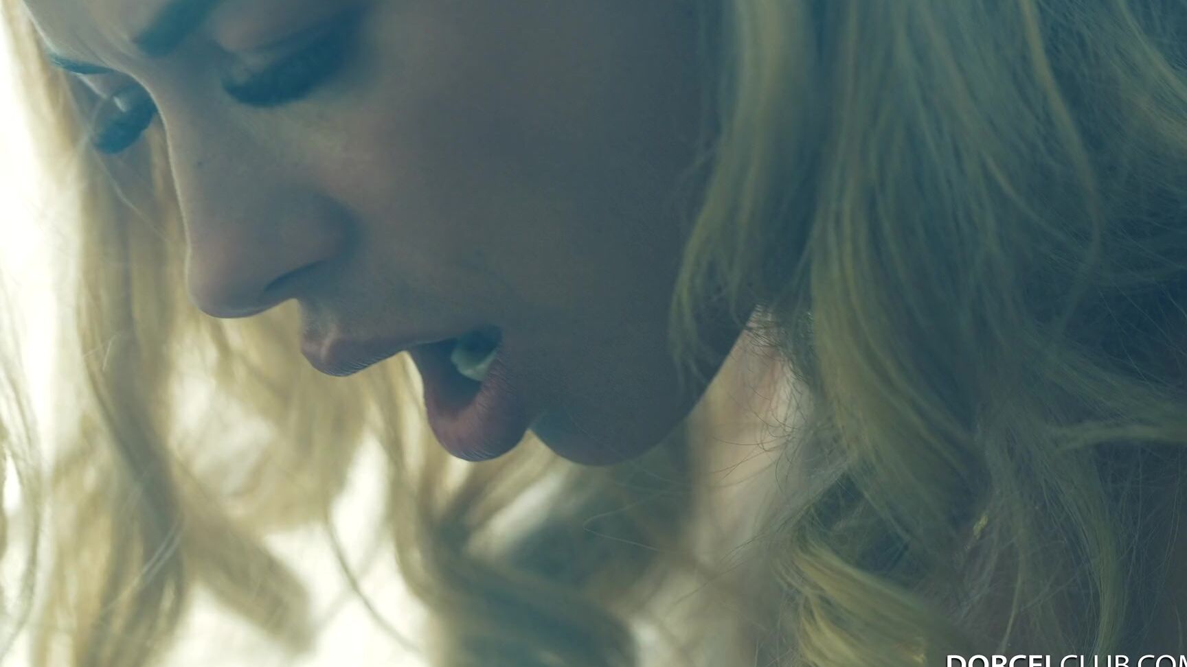 Dorcelclub Mariskas Special Invitation En Full Mp4