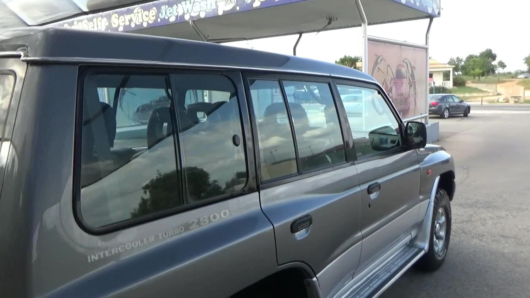 public-car-wash-masturbation-on-a-busy-street Pornhub