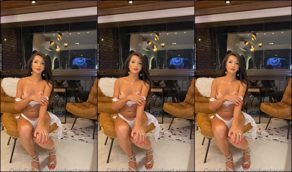 robertacortes-21-09-2020-935922471-i-can-be-your-angel-i-will-take-u-to-the-paradise-check-your-dm-and-enjoy-this-compl