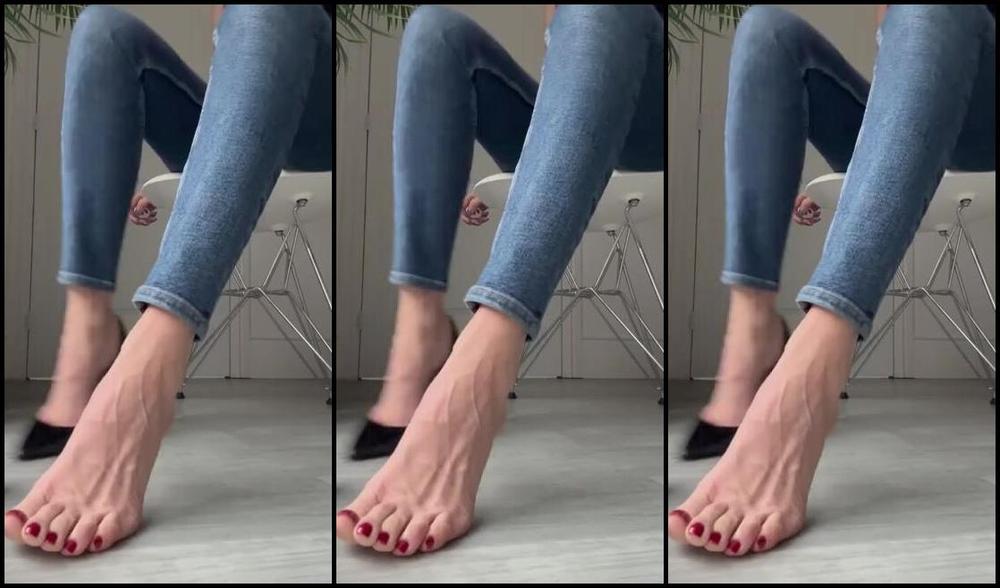 Bornroyal Feet 04 18 2025 Onlyfans Video Watch Me