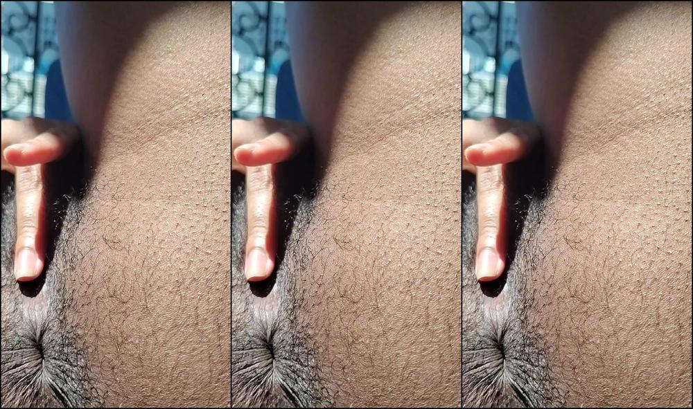 Prazernaomi 3199751057 02 12 2024 Sunbathing In The Holes Tomando Sol Nos Buraquinhos