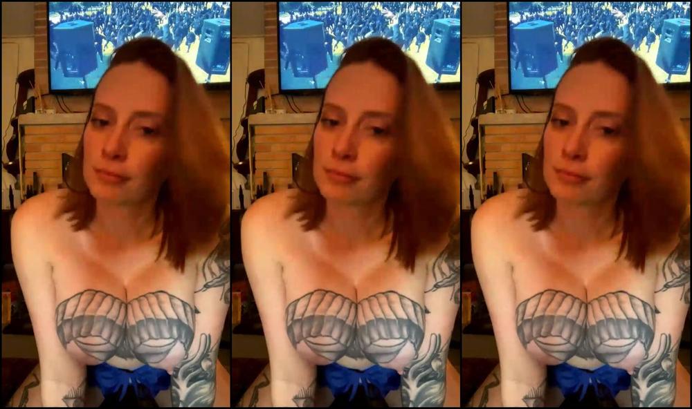 Thatgingermomo I Just Figured Out How To Repost Lives