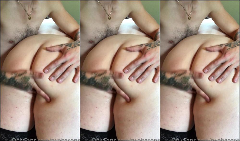 Twobacons Mmmmmmmmm Happy Finger Fucking Friday Wishing You All The Best Day