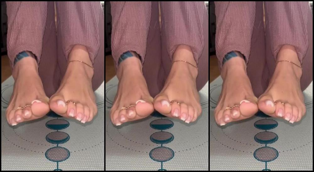 Greek Goddess Li Aka Greekli77 08 23 2024 Onlyfans Video Heres A Full Length Video For You And My Hairy Leg Lovers Watch Till The End