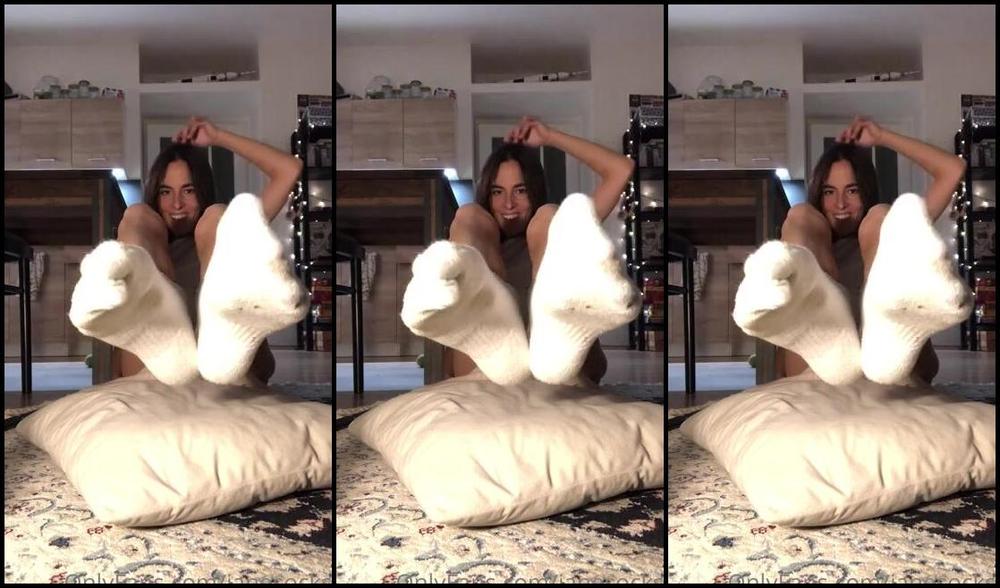 Jane Aka Janesocks7 Onlyfans Warning Dirty Socks Included