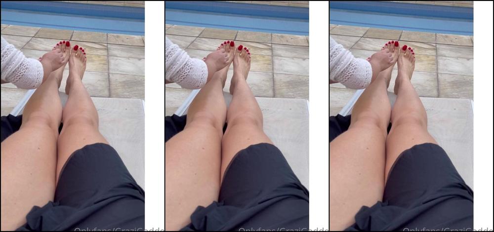 Grazigoddess 2197674218 08 19 2021 Relax Na Piscina Com Minha Sub Kally