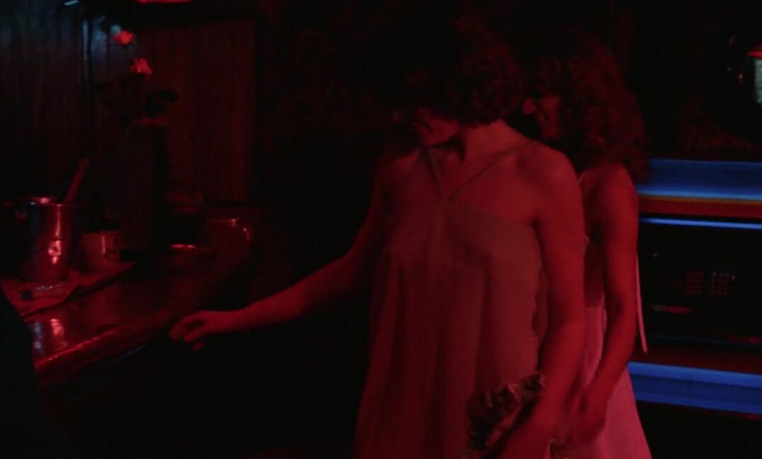 "Francoise Maillot, Mandarine, Corinne Lemoine (as Pinky Queeny), Cecile Carole (as Cecile Carol), Lisa Orsag, Ingrid d'Eve, Carole Gire, Claudia Zante, Marie-Christine Chireix, Andre Miller, Jean-Pierre Armand, Richard Lemieuvre, Robert Le Ray, Guy 