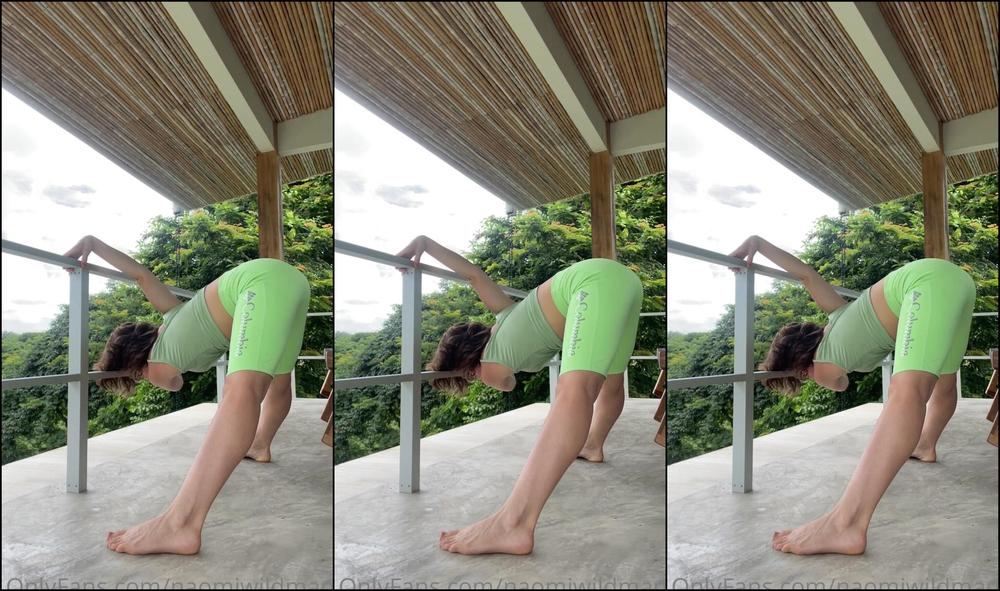 Naomiwildman Took It Easy Today And Reconnected To My Body With Some Flowy Stretching On The Balcony T