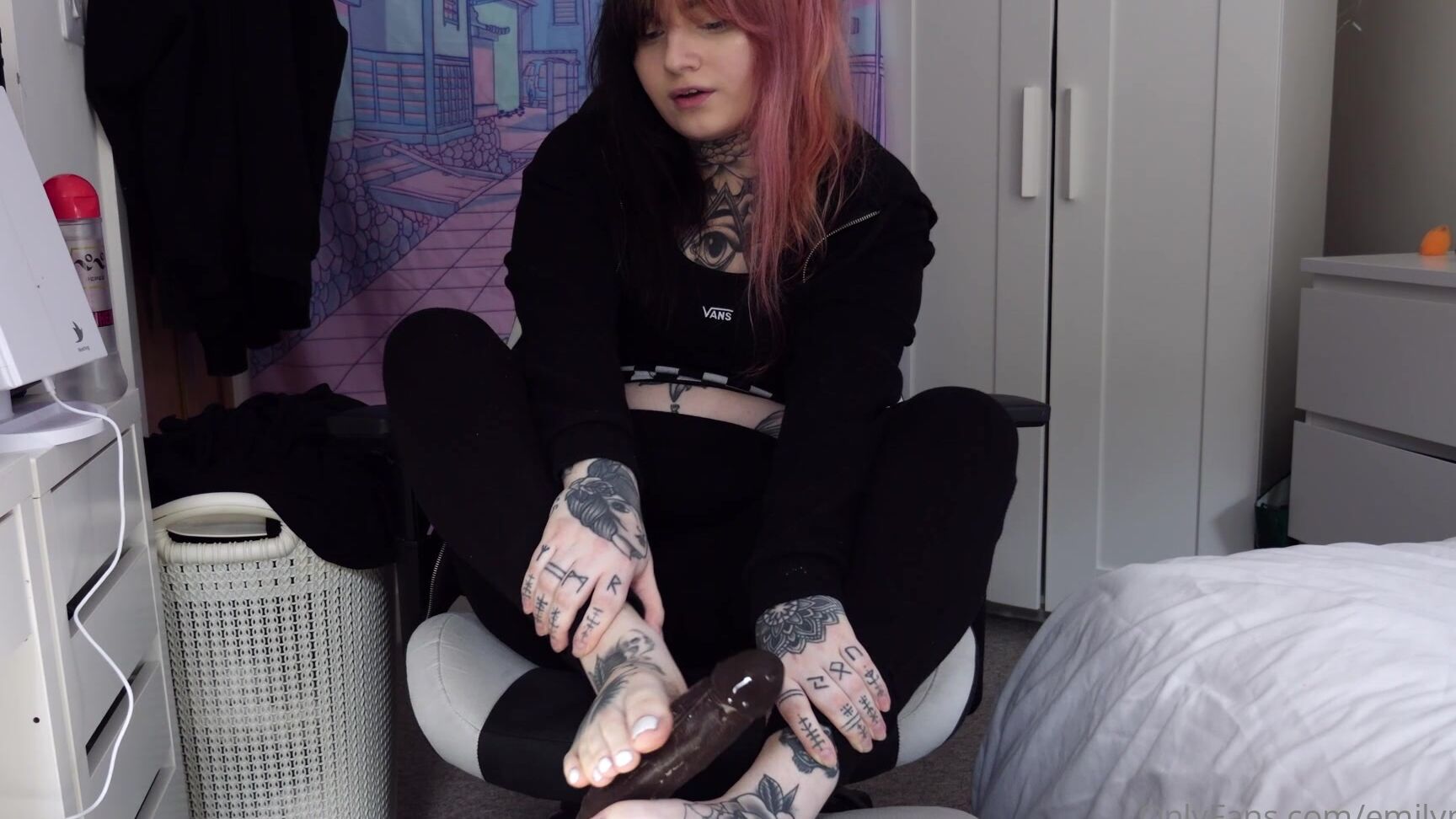 Emilypiexo For All The Based Feet Lovers Feets N Dildo Fj