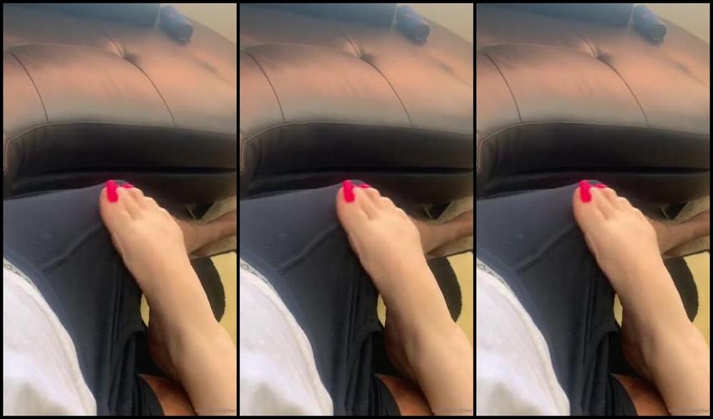 Goddess Rhonda Aka Sweetesthangsfeet Onlyfans Omg I M Getting Ready To Pull This Huge Black Cock Out Again To Play You Know I M Excited Had