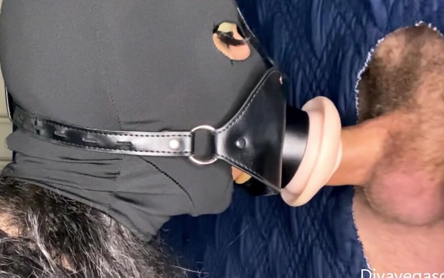 Divavegasgh Thick Cuban Cock Gets Pussymouth