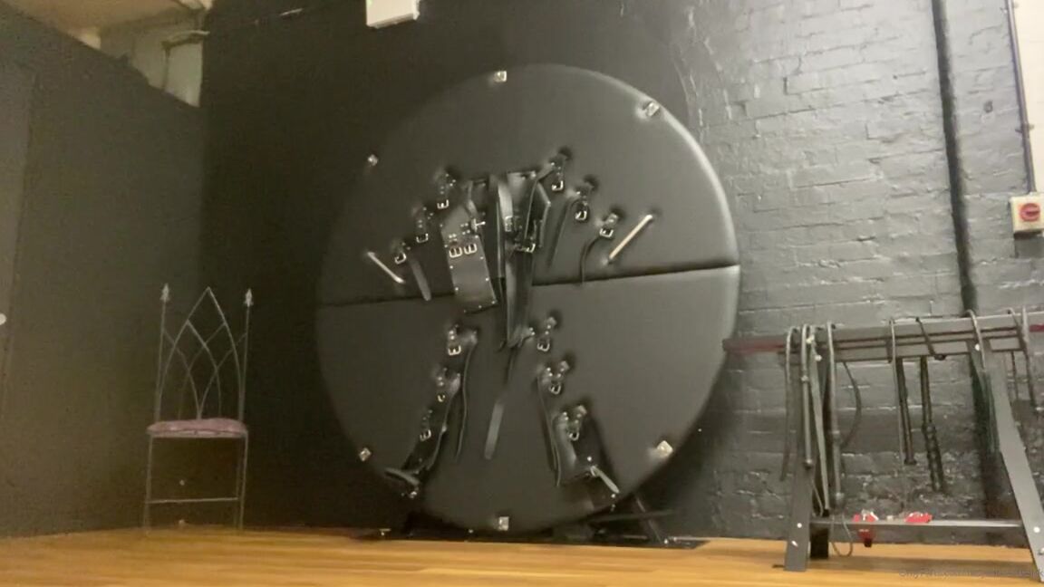 Ladydarkangeluk Onlyfans Who Wants