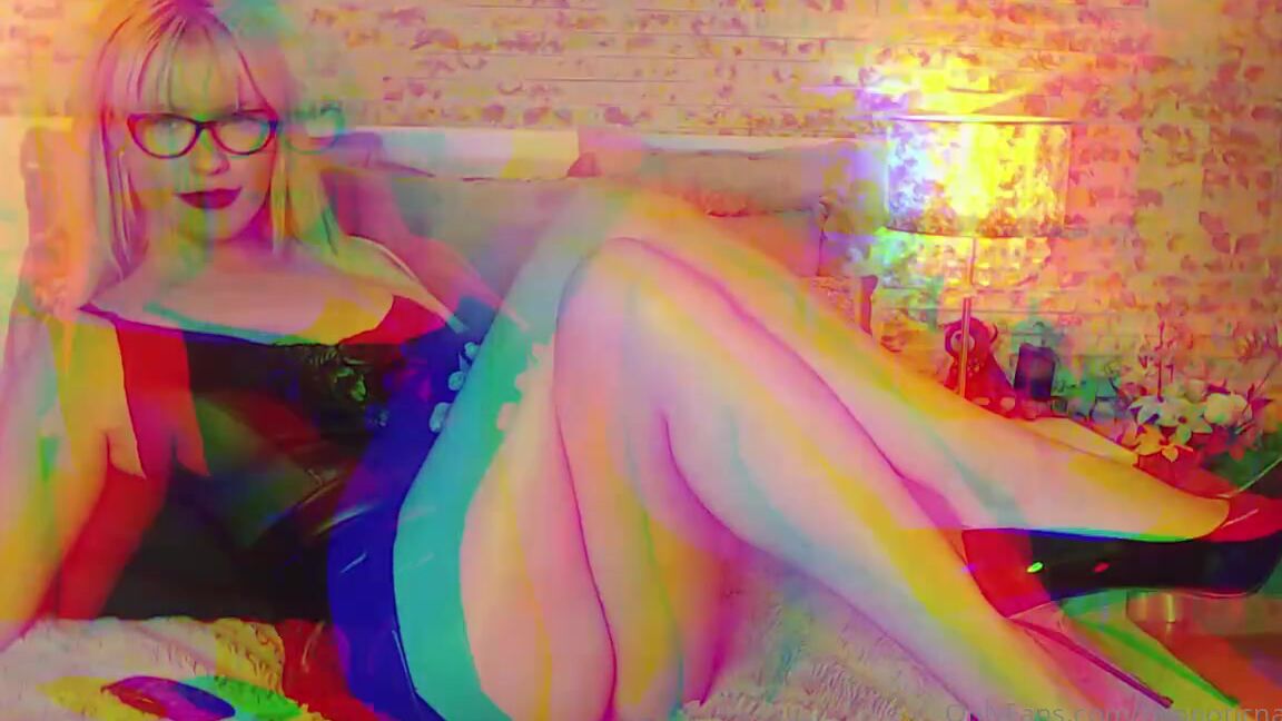 Goddess Natalie Nicknamed Goddessnatalie Onlyfans Lets Talk About How Perfect I Am And How Bad You Want To Serve Me