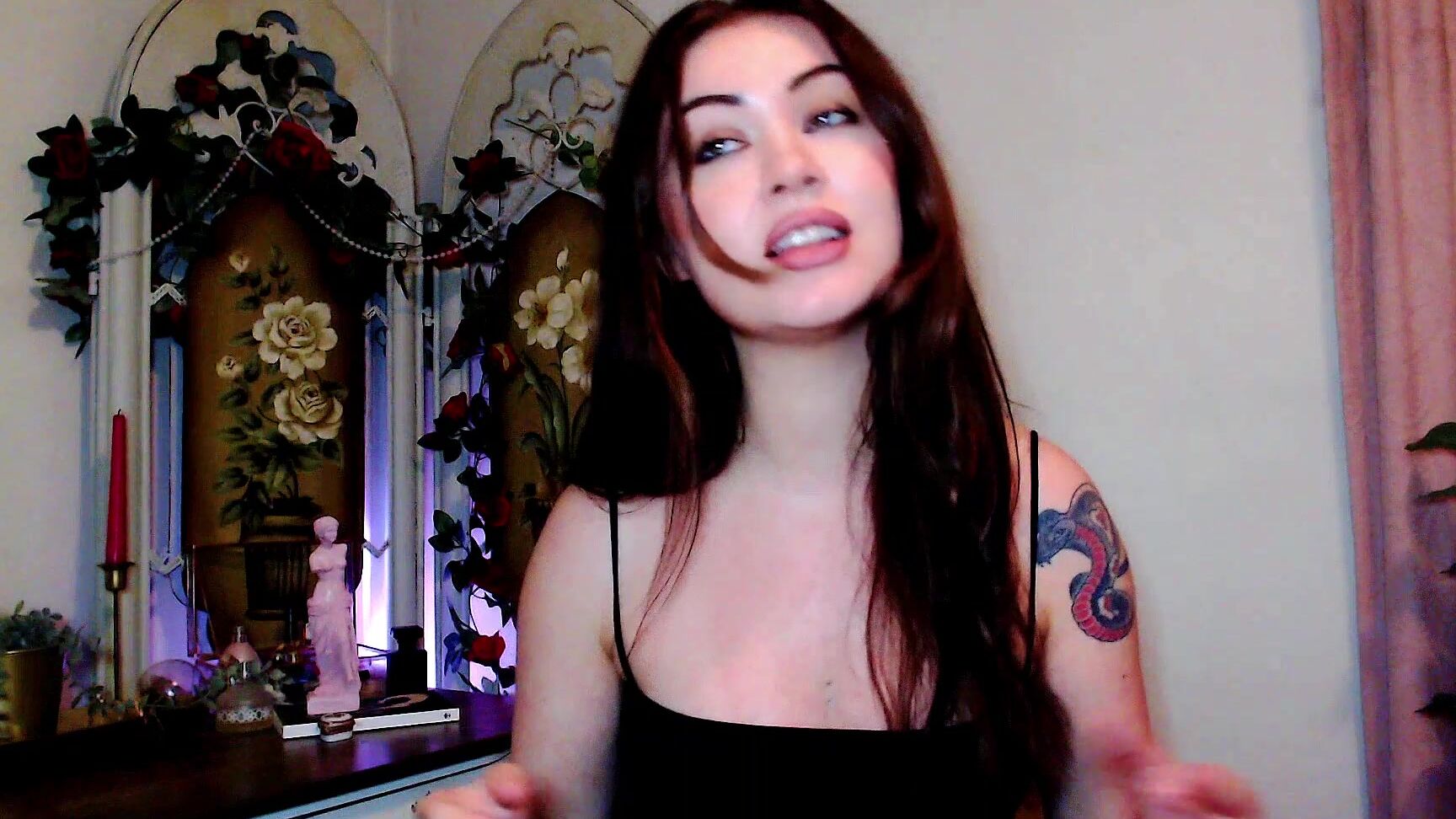 MissHocus_The_PayPig_Diet iWantClips