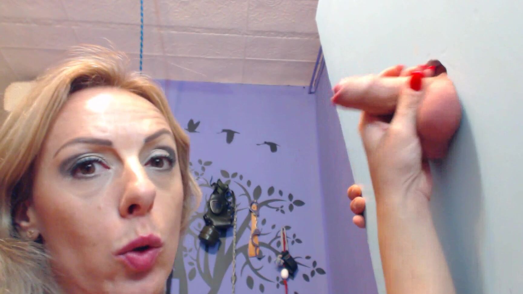 KinkyPornCpl - Mommy Roleplay Gloryhole Handjob BJ Cum ManyVids