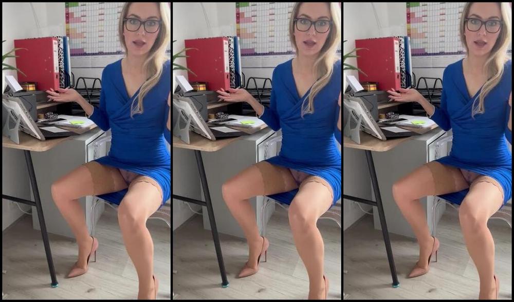 Alise Williams Aka Alisewilliams Onlyfans It S Friday And We Have A Very Important Meeting Pay Attention And Keep Your Focus Above Rz