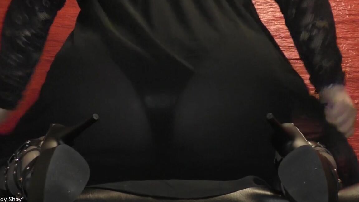 Lady Shayqoscuckoldress Nicknamed Ladyshay 10 07 2019 Onlyfans Video Worship My Perfect Big Booty Assworship Bigbutt Curvyass Nylonass Seethrough