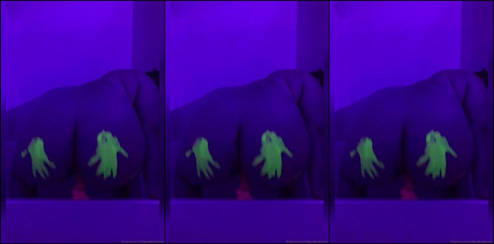 Milfgoddesskarmen You Ve Been Waiting For Th