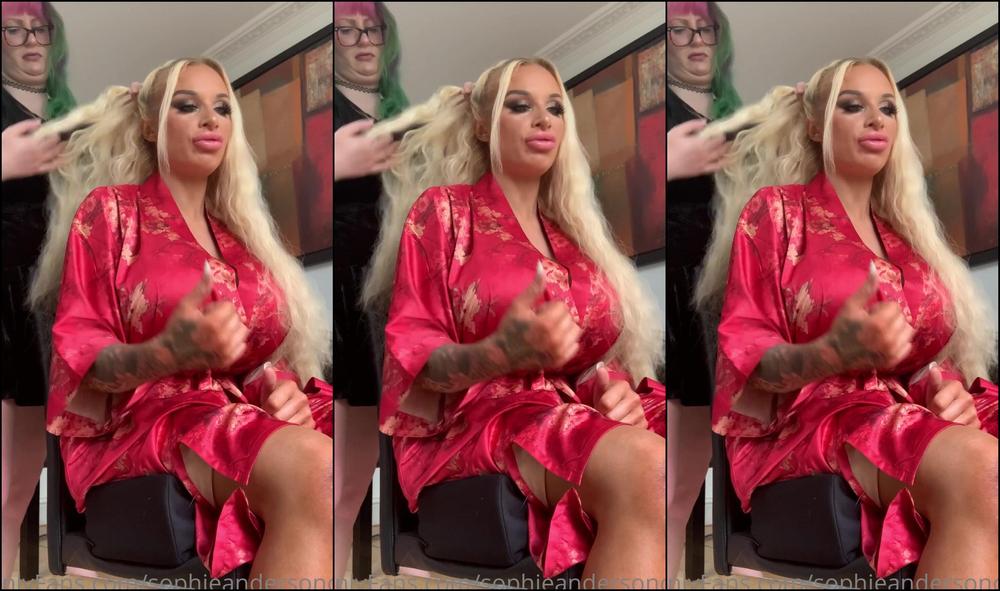 Sophieandersonofficial Make Up Behind The Scenes Babbbby