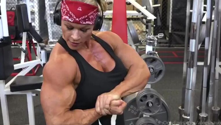 Aleeshayoung Get It Done