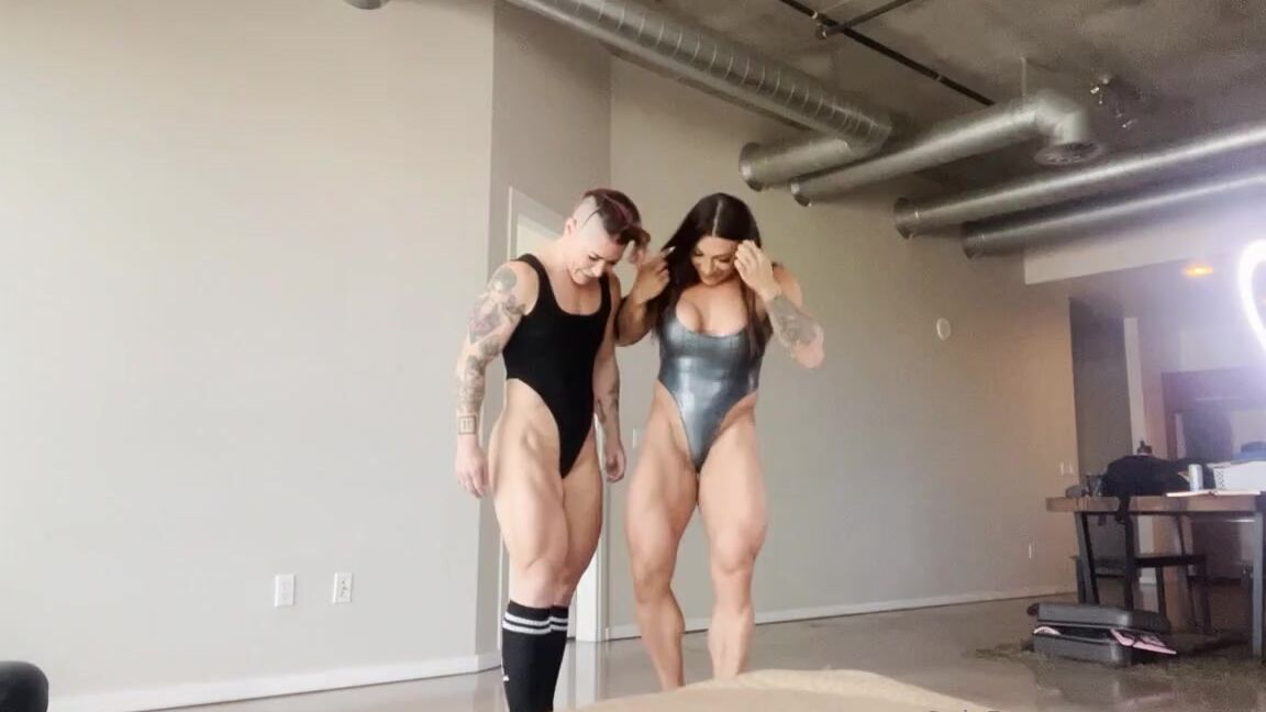 Kortneyolson1 Nicknamed Kortneyolson1 Onlyfans 12 19 2022 Maybe You Want The Full Video Back And Forth Lift And Carry With Chelcbabyyy Wd