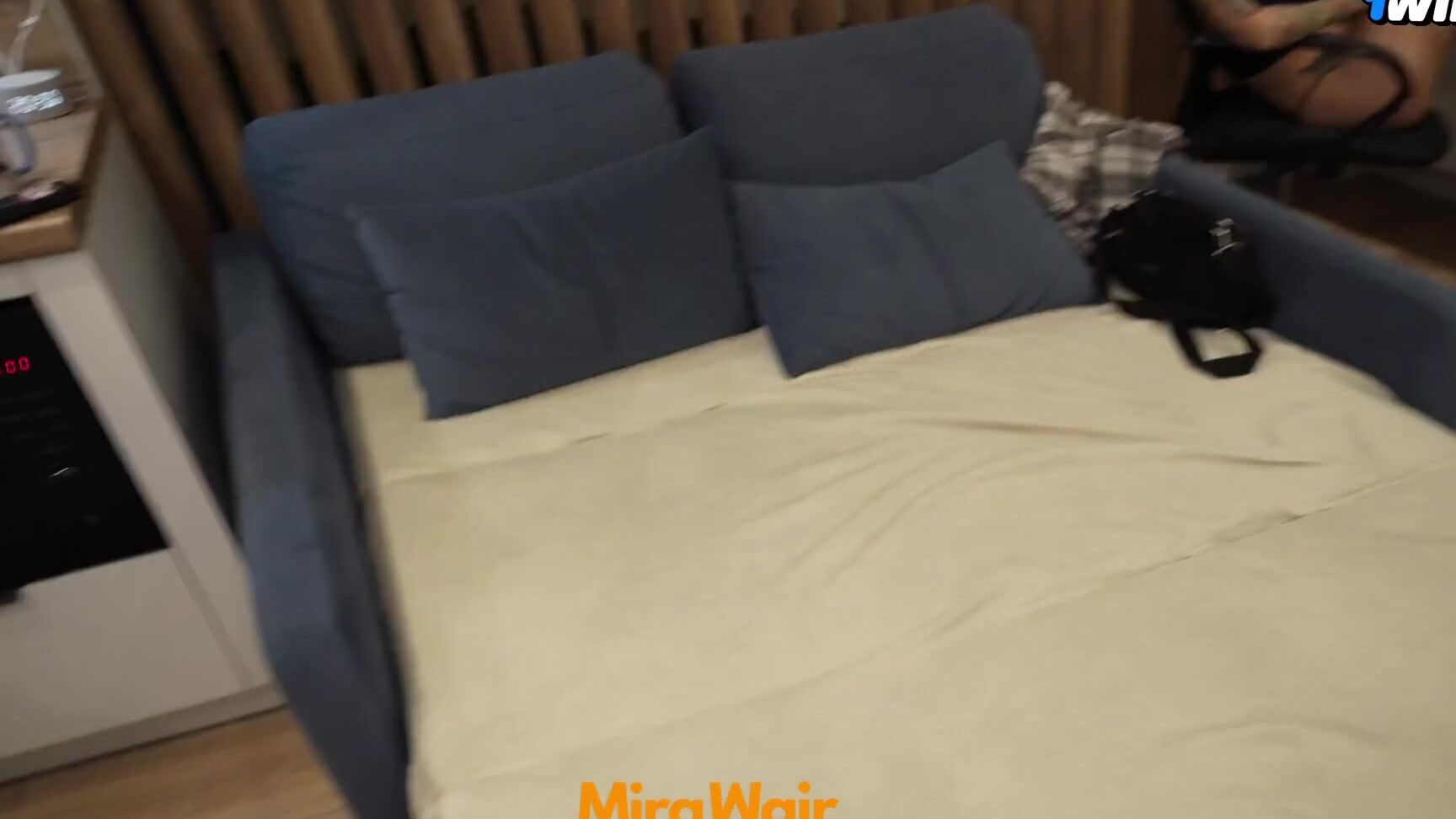 Mira Wair Ph The Guy Secretly Fucked Lesbians Using The Remote Control