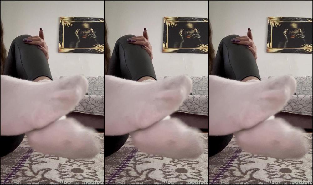 Sahibezeynepppp Deri Taytaki Kan Sese Bak