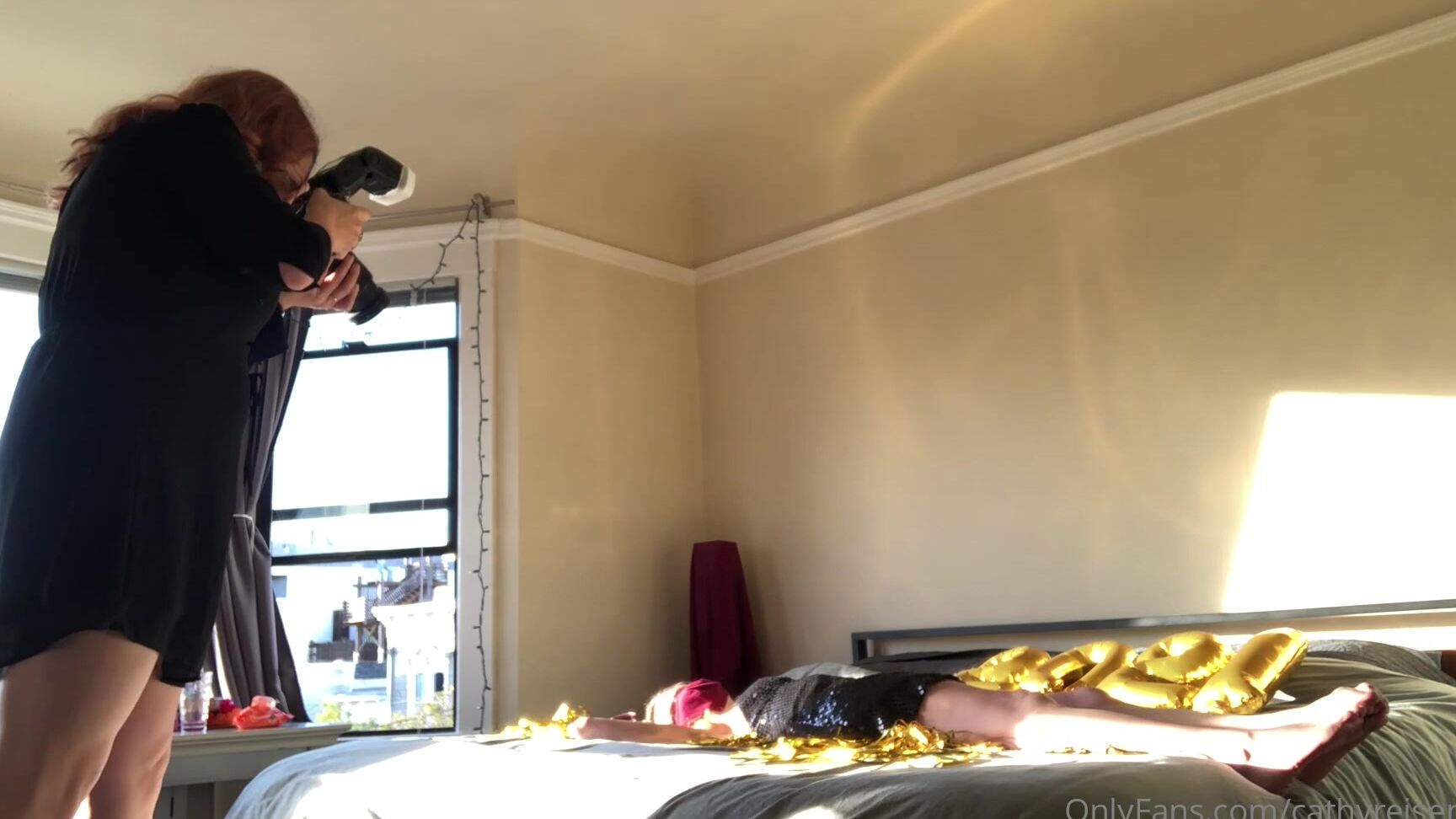 Cathyreisenwitz 2001584002 01 05 2021 Behind The Scenes Of The Nye Shoot With The Ultra Sexy And Ultra Talented Shotbydrfox More Bts Vids