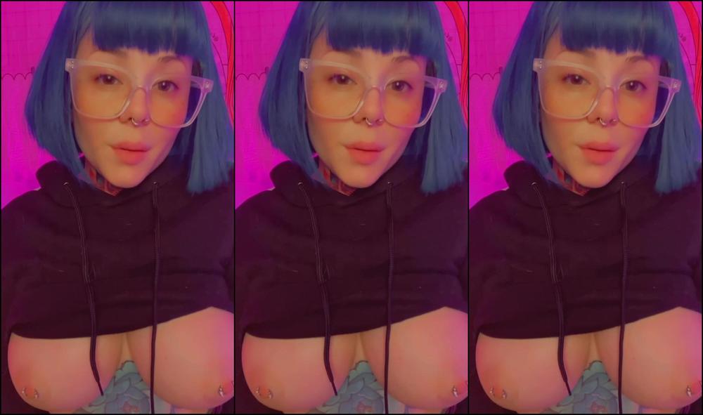 Ihatelaika 2265089592 11 04 2021 Lil Nude Vlog Update I Love U Guys Sm