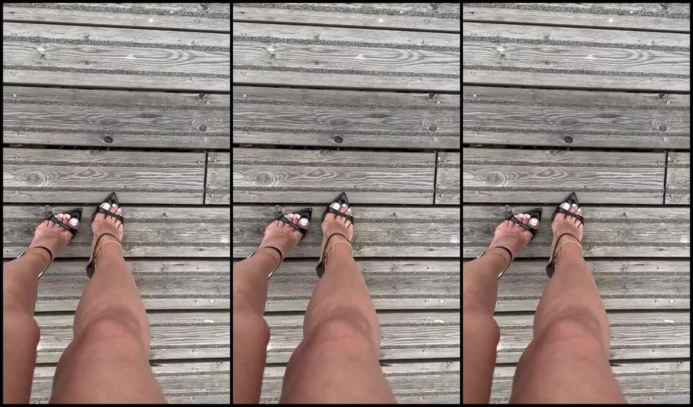 Heels Of Mine Nicknamed Heelsofmine 06 19 2023 Onlyfans Video How About Little Show Off In Public