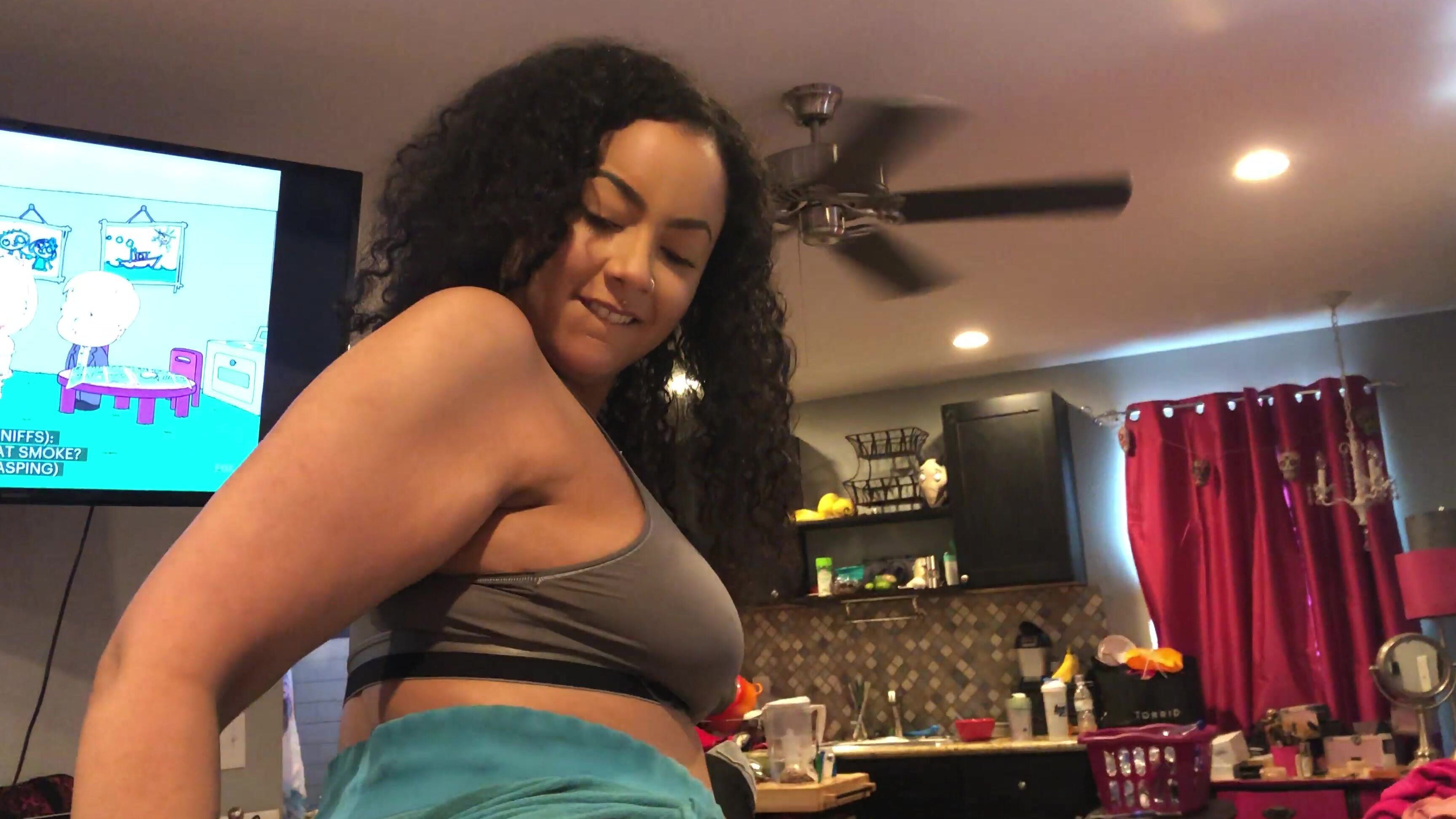 Mrscottypisback Thick Slut Badkittyyy Sucking Dick Part