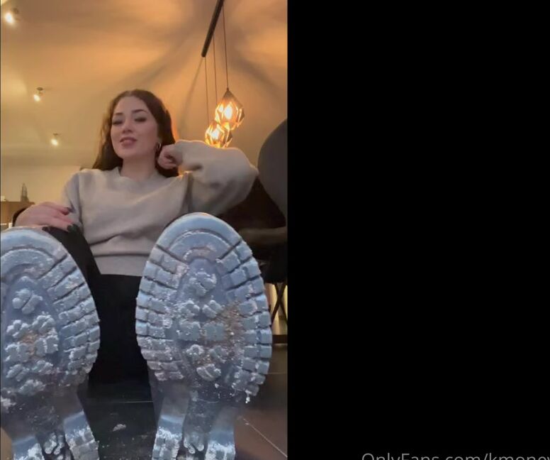 Lady Kira Aka Kmoneydom Onlyfans Dreckige Schuhe Und Stiefel Gibt Es Wirklich Zu Genge Bei Diesem Wetter Da Wnscht Man Sich Doch