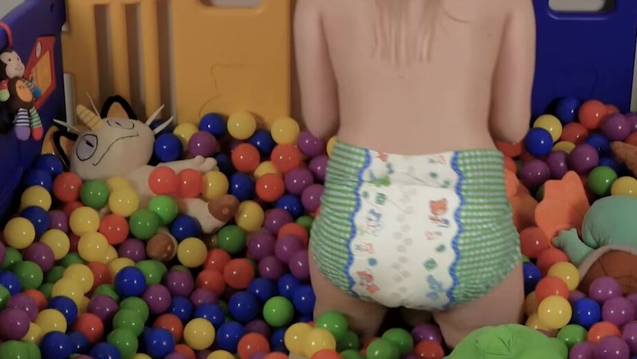 Abdreams Ashley Plays In The Ball Pen