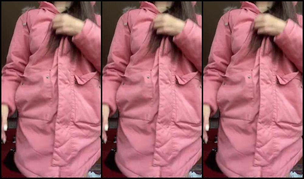 Lillyvig Onlyfans Baby Is Cold Outside But I Have A Warm Hole For Your Cock