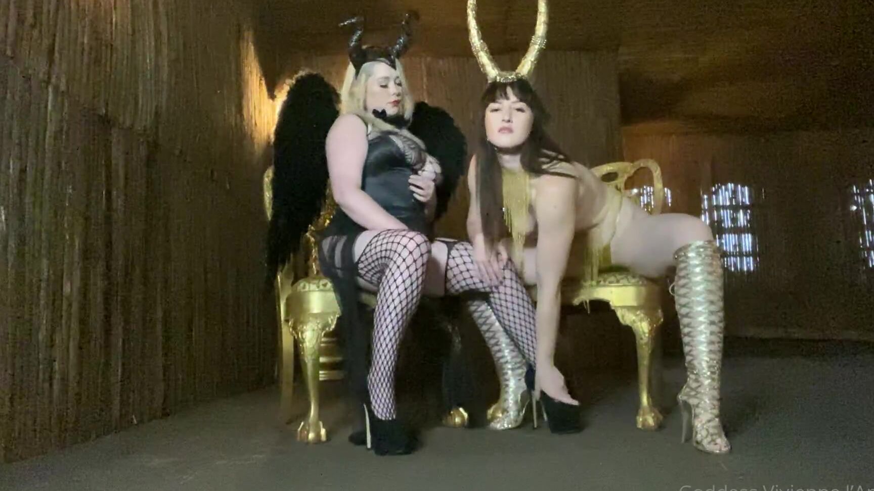 Vlproductionsuk Boot Worship Pov With Xivy Wildx She S The Best Kind Of Friend With Such Amazing Bre