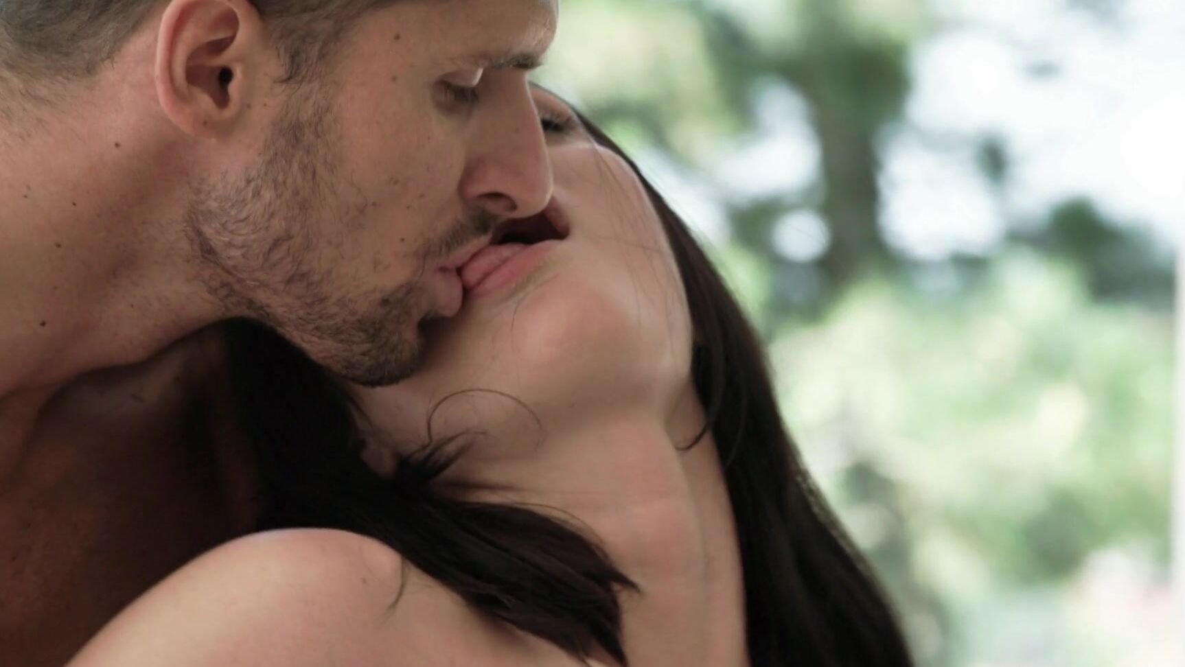 blowjob, facial, natural tits, big dick, brunette, babes, one on one, anal Geni Juice aka Jenny Sapphire, Jenny Juice, Max Fonda. The Spa Treatment SiteRip