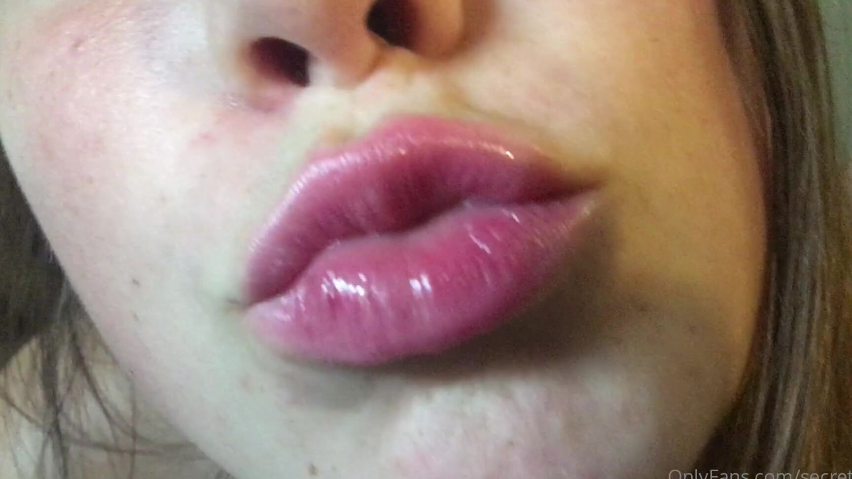 Secretlittle How About You Relax With Me Today Rainy Day Fuck Min Face Focused Teasing