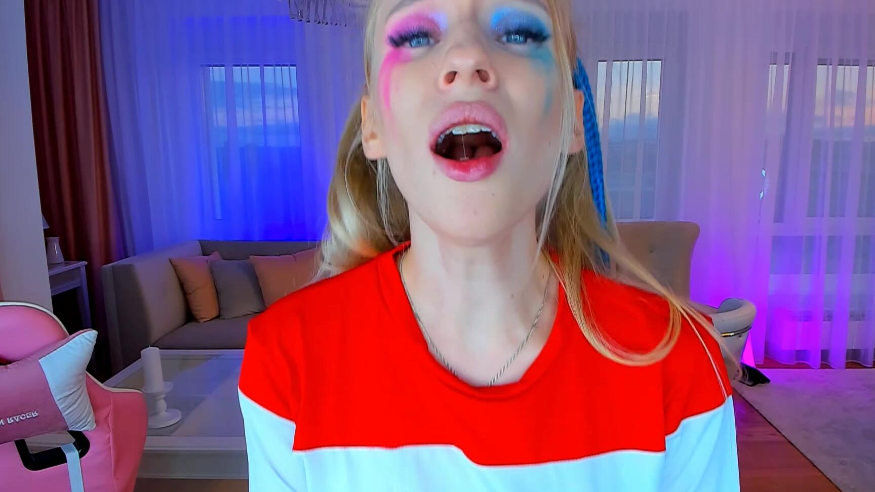 Jane Klein Inslaved Harley Queen