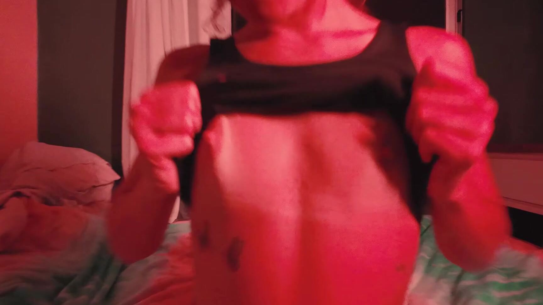 Lalirobertson 3551730619 11 04 2024 Got So Horny At The Gym That I Went Home To Get Naked And Play With