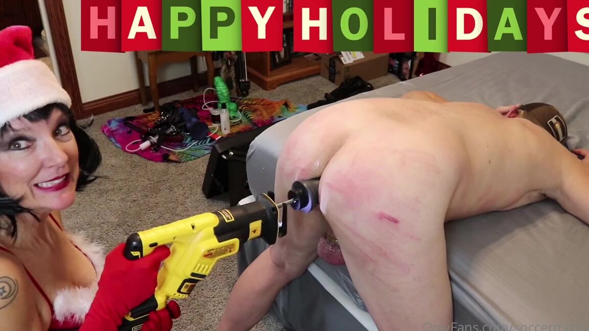 Soccer Mom Queen Of Spades Nicknamed Soccermmistress Fisting Dildo 12 26 2021 Onlyfans Video Leaked Soccermmistress 44370