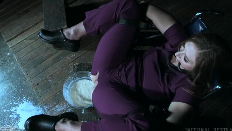 "Skylar Snow" BDSM, Enema, Pissing, Speculum, Squirting, FaceSitting, Ring Gag, Asphyxiation, Masturbation, Anal Play, Fingering, Bondage Skylar Snow - Nurse Skylar SiteRip