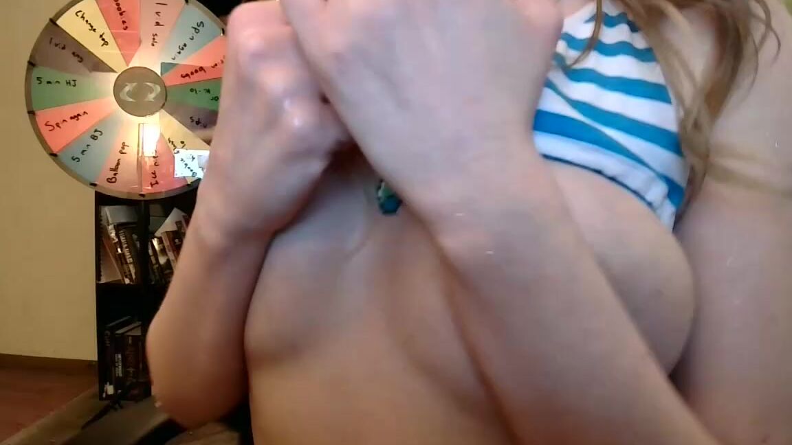 "Marissa Sweet" blonde, contest, games, live cams, nipple play Gamer Of The Year Prize Draw Live Jan 30 manyvids