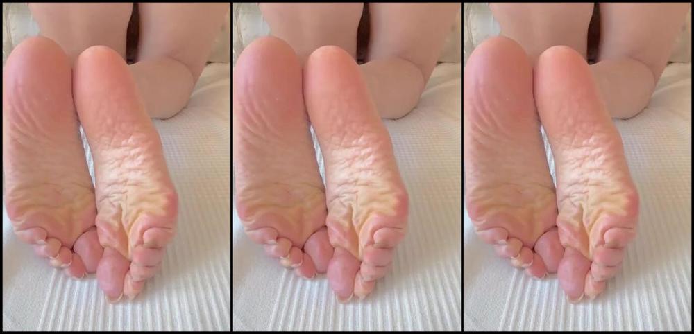 Worldsexiestfeet 05 13 2024 Onlyfans Video My Birthday Is Tomorrow Thank You For All Your Wishes And Early Birthday Gifts