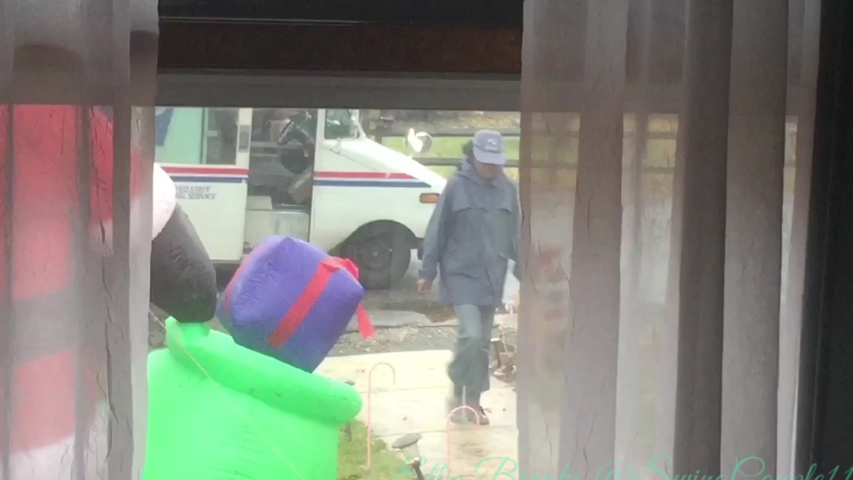 Ellie Brooks Wife Blindfolded For Married Bbc Bj