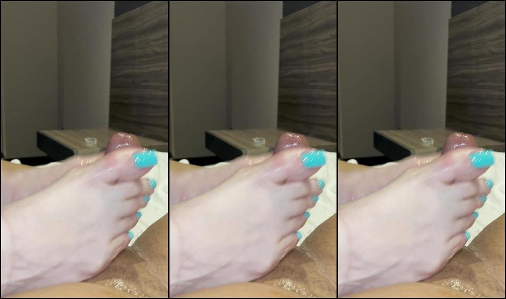 Goddessfendi 3077579375 11 06 2023 Glaze This Pretty Pedi