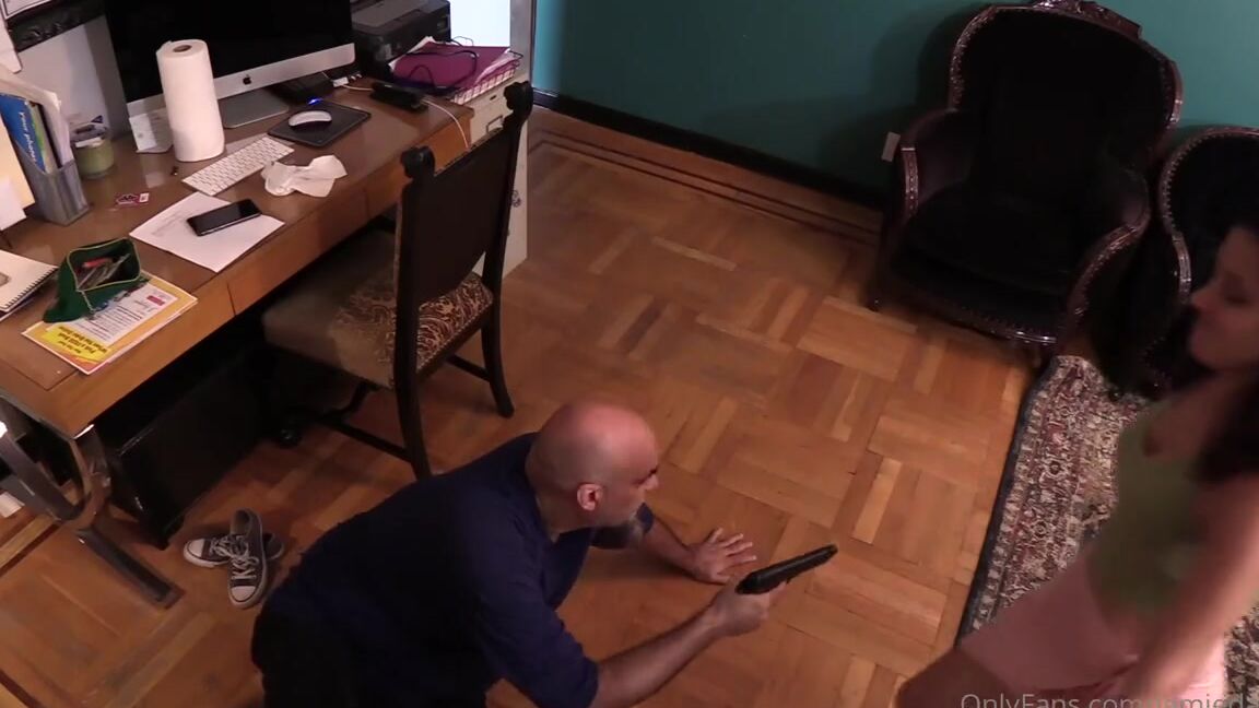 Jamiedaniels Onlyfans Thursdays Is Video Request Day This Fan Request Is For Bionic Beatdown This Was A Hilarious Videop